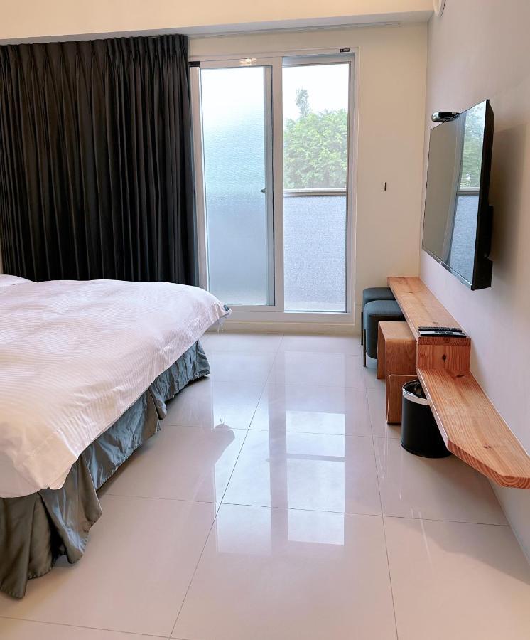Happy Fat B&B 寵物友善 Taitung ภายนอก รูปภาพ