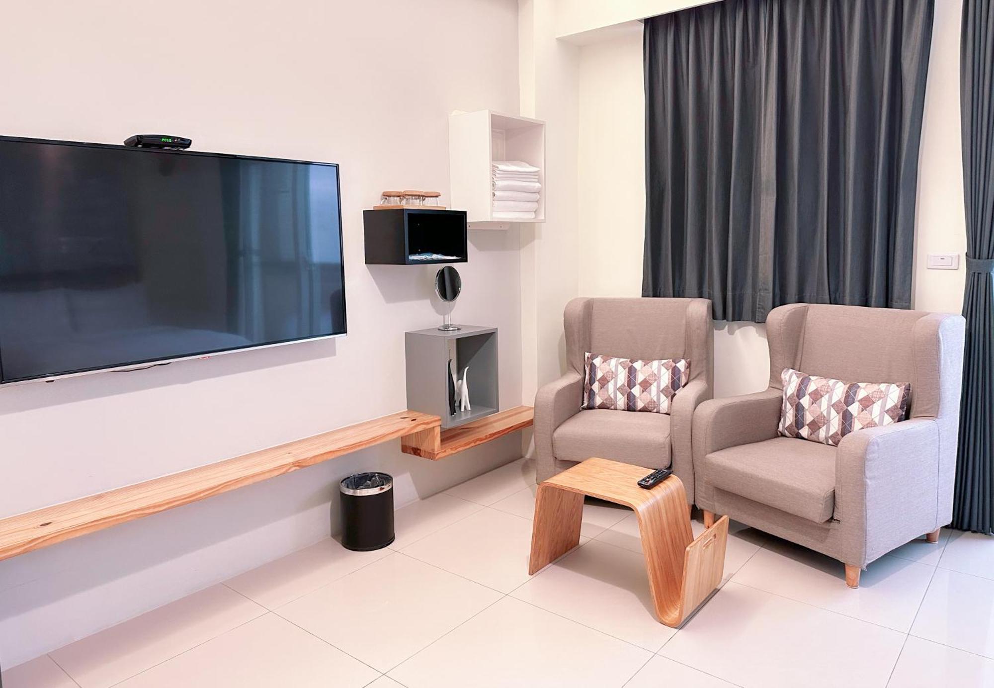Happy Fat B&B 寵物友善 Taitung ภายนอก รูปภาพ