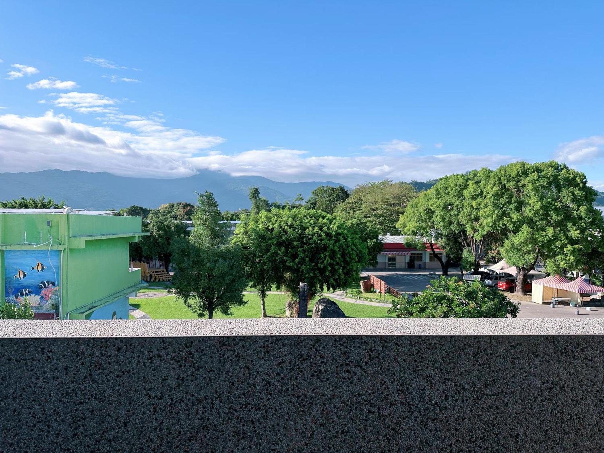 Happy Fat B&B 寵物友善 Taitung ภายนอก รูปภาพ