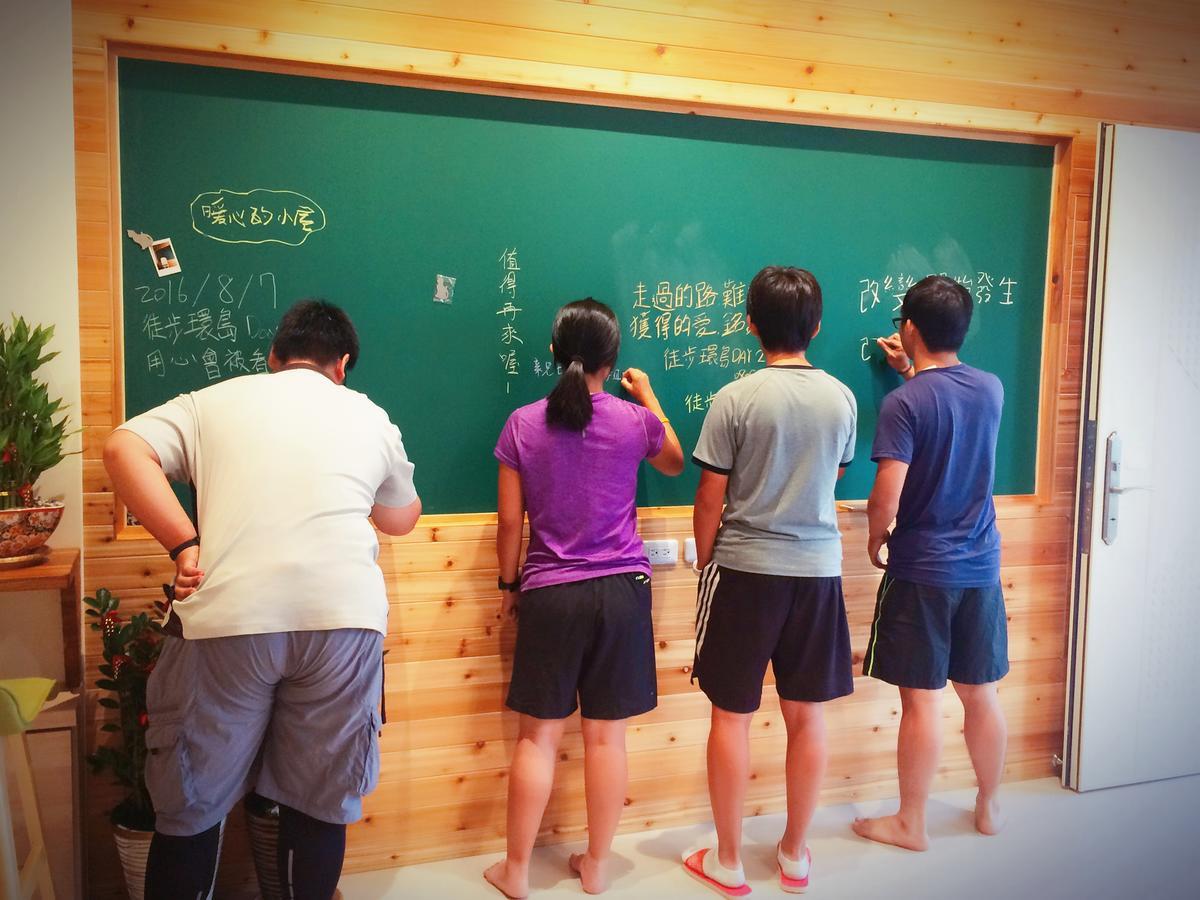 Happy Fat B&B 寵物友善 Taitung ภายนอก รูปภาพ